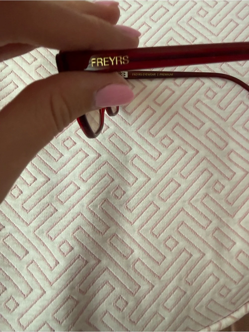 Women's Burgundy Shield Sunglasses with Protective Pouch